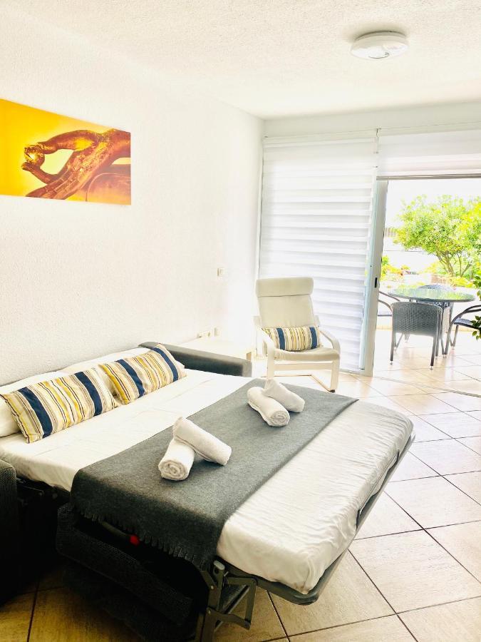 Primera línea de mar ! Wuifi y parking gratis! Costa Adeje  Exterior foto