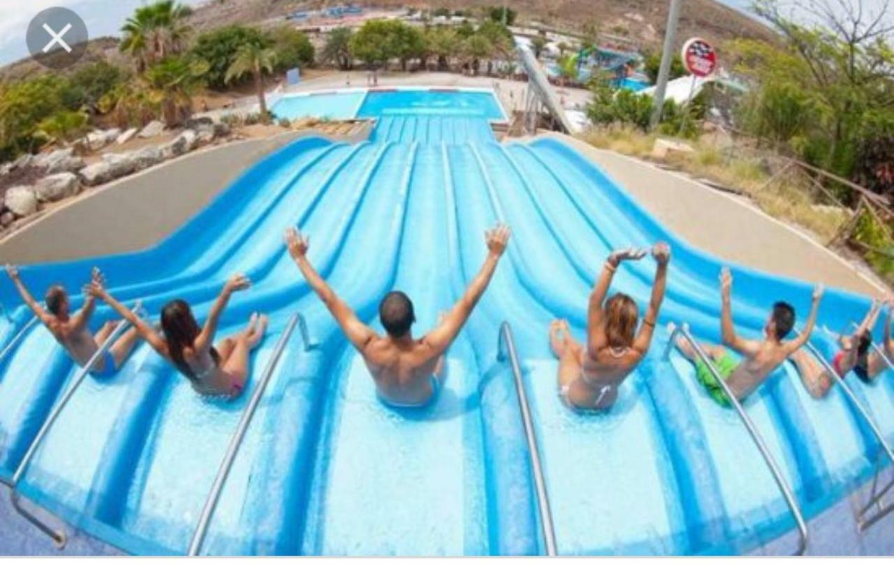 Primera línea de mar ! Wuifi y parking gratis! Costa Adeje  Exterior foto